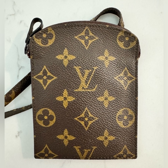 LOUIS VUITTON - Pochette Passport Holder w/ Strap - Picture 1 of 5